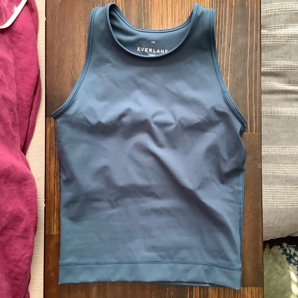 Everlane Perform Tank